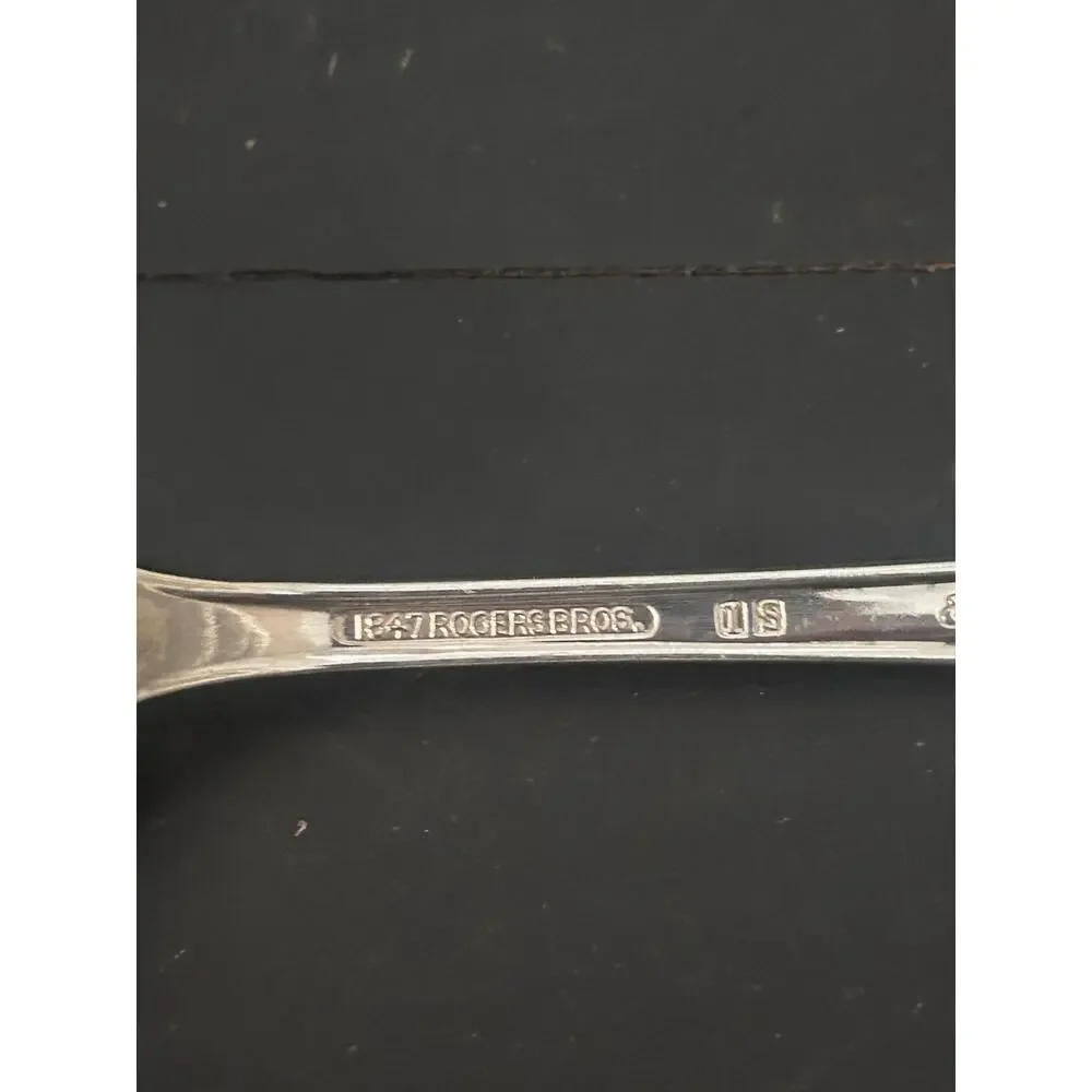 1847 Rogers Bros Eternally Yours Silverplate Serving Spoon Vintage 1941